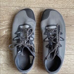 Merrell Gray Vapor Glove 5   Zero drop shoes with Vibram sole